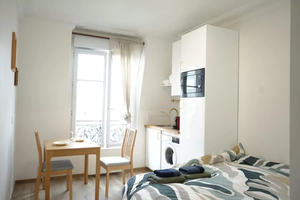 Vaugirard1 Appt Paris 15, Eiffel Tower View Villa
